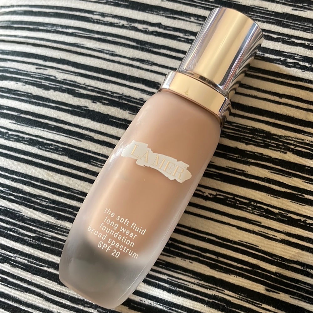 LA MER The Soft Fluid Longwear Foundation (110 Shell)